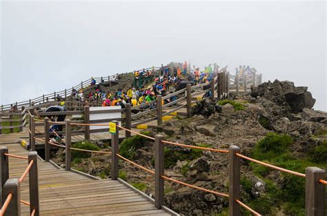 Hiking Mt Hallasan - Jeju Island, South Korea - Fork and Foot