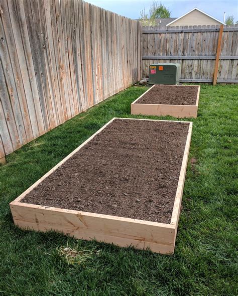 Easy Cheap Diy Raised Garden Bed