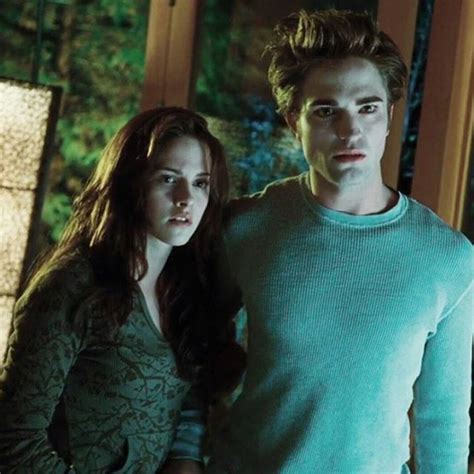 👍 Bella edward cullen. Edward Cullen. 2019-01-23