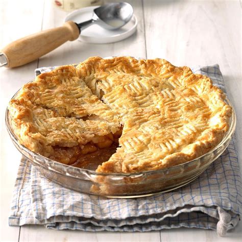 Golden Apple Pie Recipe: How to Make It