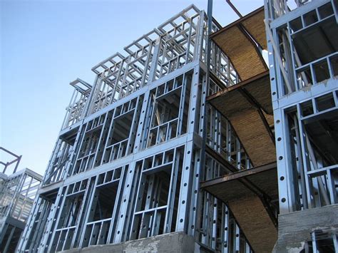 Accelerate Construction of Mid-Rise Buildings with Cold Formed Steel