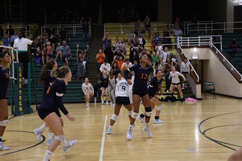 ICYMI: Young Volleyball Roars Back, Holds Off Lane In Thriller Between ...