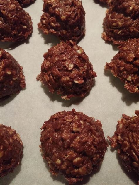 3 Ingredient Sugarfree Nobake Oatmeal Cookies | Just A Pinch