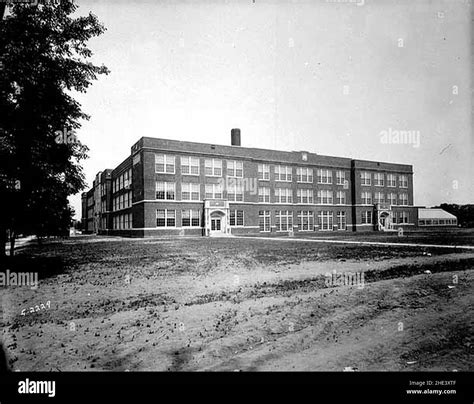 Roosevelt High School 1923 Stock Photo - Alamy