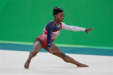Far-right media pundits launch vicious attacks on Simone Biles over Olympic withdrawal - Flux