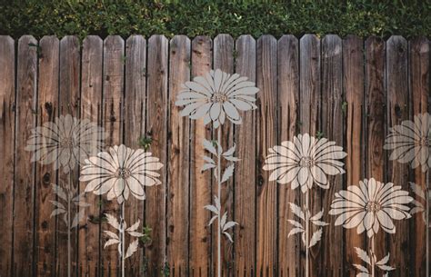 Painting Stencil Small Daisy Fence Stencil – Walls Stencils, Plaster ...