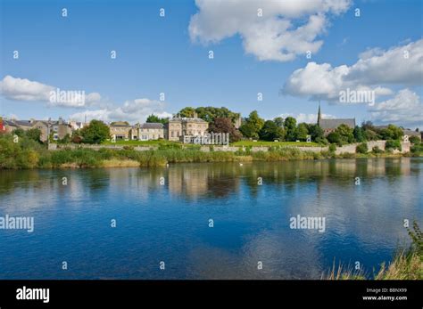 River Tweed at Kelso Scottish Borders Scotland Stock Photo - Alamy