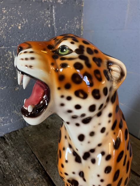 A large ceramic leopard statue made in Italy - Belle and Beast Emporium