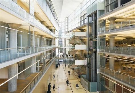 Green-Roofed Minneapolis Central Library is a Civic Lesson on Eco Design