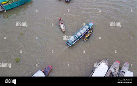 Traditional culture floating market at Cai Rang floating market, Can ...