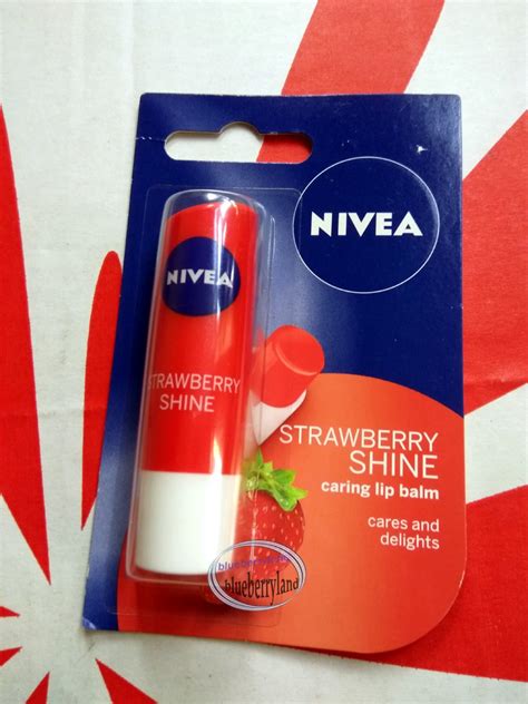 Nivea Strawberry Shine Caring Lip Balm 4.8g