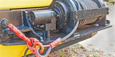 What is a Winch | How a Winch System Works? - Driven Dirt