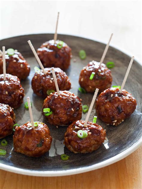 Korean-Style Cocktail Meatballs | Appetizer recipe | Spoon Fork Bacon