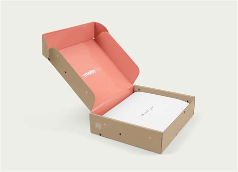 Free Mailing Box Packaging Mockup PSD - Good Mockups