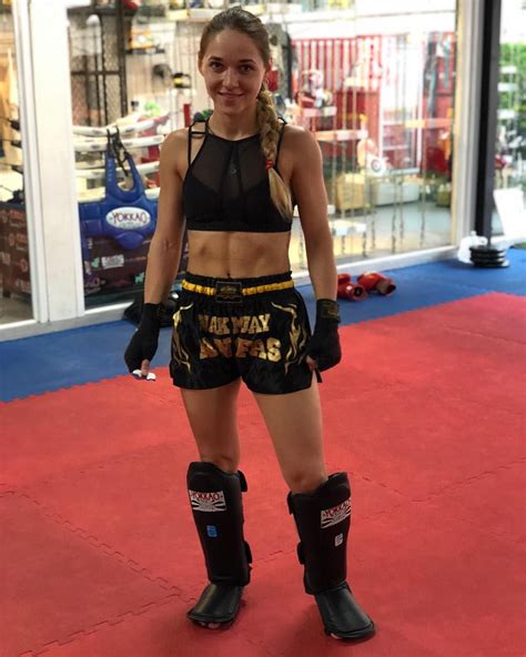 The very talented kickboxer from Russia, Juli Firso | Boxing outfit for ...