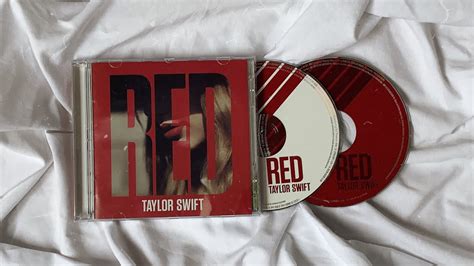 taylor swift - red (deluxe edition | cd unboxing) - YouTube