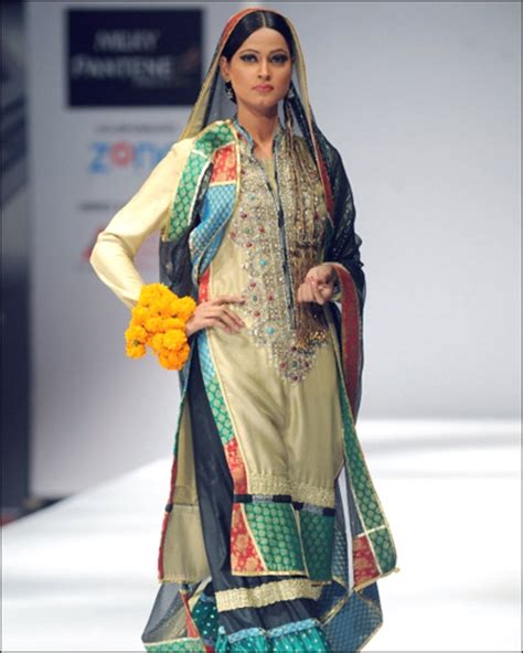 Pakistan Fashion, Arts & Theater Industry | Page 3 | SkyscraperCity Forum