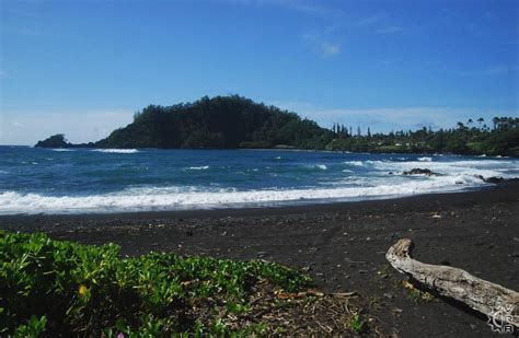 Hana Bay Beach Park in Hana, Maui, Hawaii | Hawaiian Beach Rentals