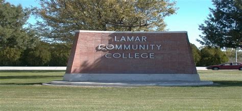 Lamar Community College | Overview | Plexuss.com