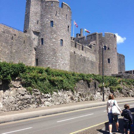 Pembroke Tourism and Travel: 10 Things to Do in Pembroke, Wales ...