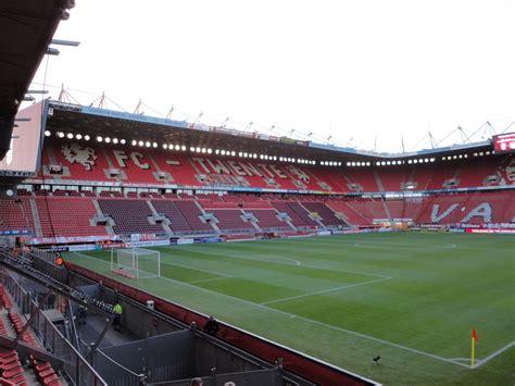 Fc Twente Stadium / People trapped after roof collapses at Twente stadium ... - All information ...