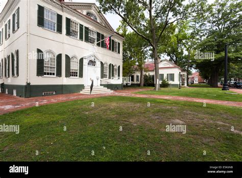 Historic Burlington County Court House, Samuel Lewis Architect. Built 1796. Modeled after ...