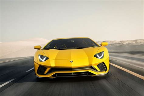 Lamborghini Aventador S Coupé | Full front view of the new Lamborghini ...