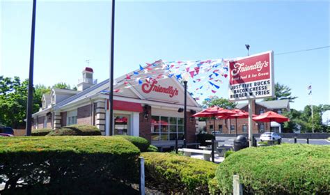 Friendly's Restaurant - Bloomfield