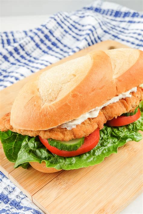 German Schnitzel Sandwich (Schnitzelbrötchen) - Recipes From Europe