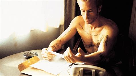 Memento (2000) - Watcha