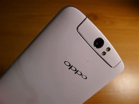 Oppo N1 Review: The Giant CyanogenMod Android Smartphone Delivers