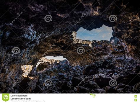 Indian Tunnel Lava Tubes Cave Stock Image - Image of rock, environment: 80413687