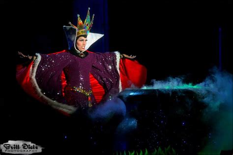 The Evil Queen in Fantasmic!!