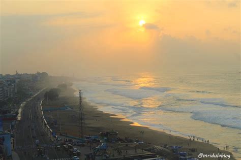 The Beautiful Beach Road at Vizag - Travel Tales from India and Abroad