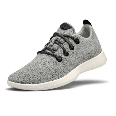 AllBirds Men's Wool Runners | Cute, Stylish Holiday Gifts For Family and Friends | POPSUGAR ...