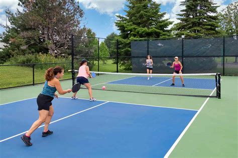 How Much Does It Cost To Build A Pickleball Court? (2024)