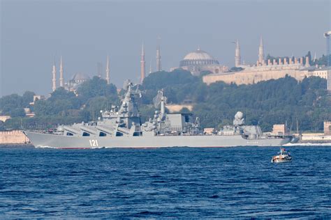 UPDATED: Russia Says Damaged Cruiser Moskva Sank Under Tow Headed to Black Sea Homeport - USNI News