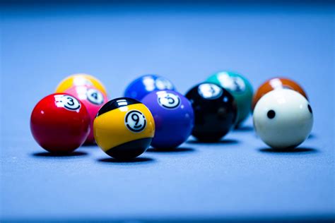 9 Ball Billiards Wallpaper