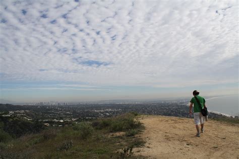 Top hiking trails in Los Angeles for the hiker in you