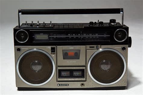 MU004 Vintage Boombox Prop Rental | ACME Brooklyn