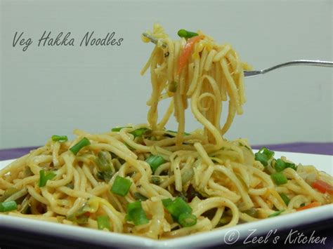 Veg Hakka Noodles Recipe | Zeel's Kitchen