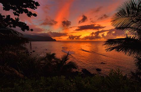 Hanalei Bay Sunset Reflections Photograph by Stephen Vecchiotti - Pixels