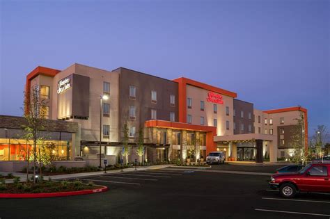 HAMPTON INN & SUITES PORTLAND/VANCOUVER - Updated 2024 Prices & Hotel Reviews (WA)