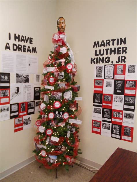 "I Have A Dream". The Martin Luther King, Jr. Tree 2014 | Holiday tree decorations, Creative ...