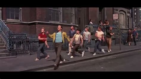 ‘Footloose’ – Dancing In The Movies – 1Funny.com