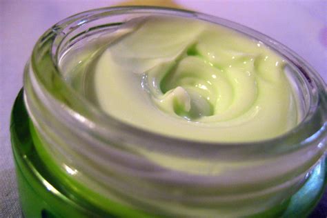 6 DIY Face Cream Recipes To Make Your Face Silky Soft