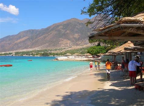 451 Beautiful Haitian beach, looks like morning. What a great day ahead!! Haiti Beaches, Places ...