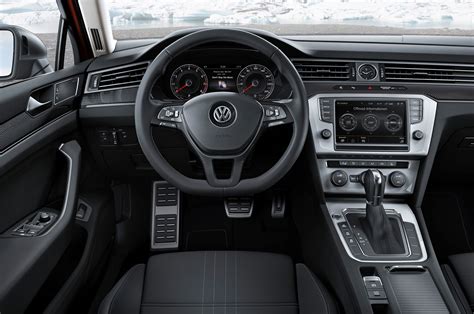 2015 Volkswagen-Passat-Alltrack-cockpit | Vw passat, Volkswagen passat, Volkswagen