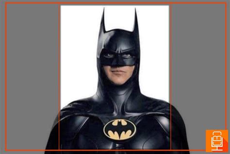 Michael Keaton's New Batman Suit Revealed — The Comic Book Cast