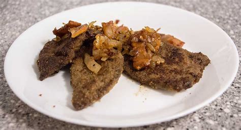 Fried Beef Liver with Onion - myDietvisor